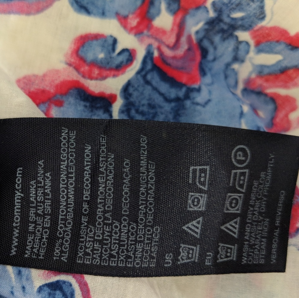 Tommy Hilfiger ruffled floral blouse - S - Picture 8 of 8